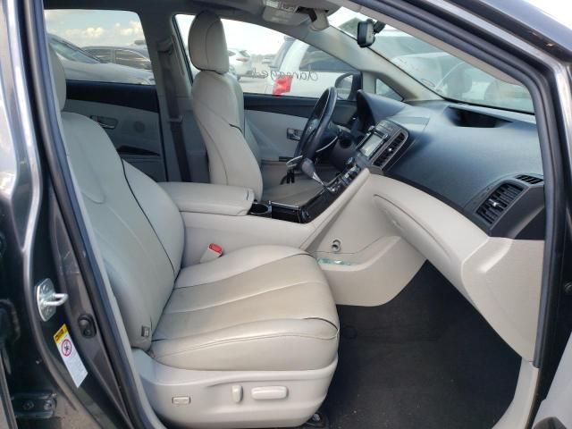 Toyota Venza • 2013 • 33 km 6