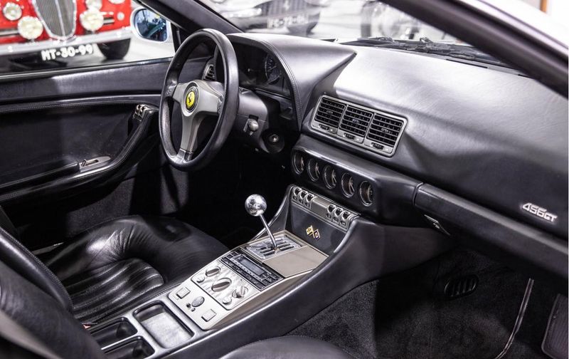 Ferrari 456M • 1994 • 70,000 km 6