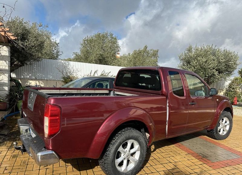 Nissan Navara • 2006 • 150,000 km 6