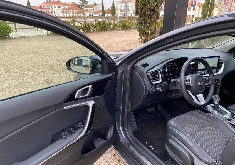 Kia Cee`d • 2021 • 6,500 km 2