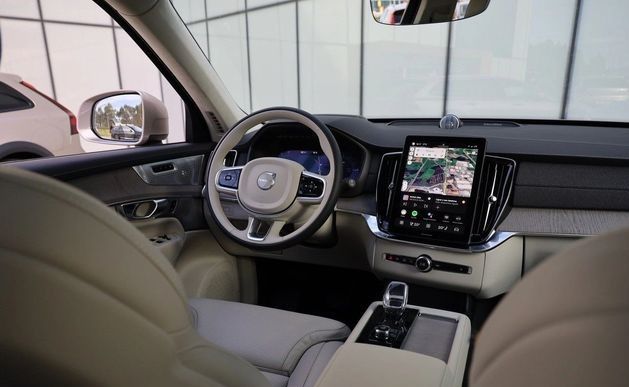 Volvo XC90 • 2024 • 1,000 km 6