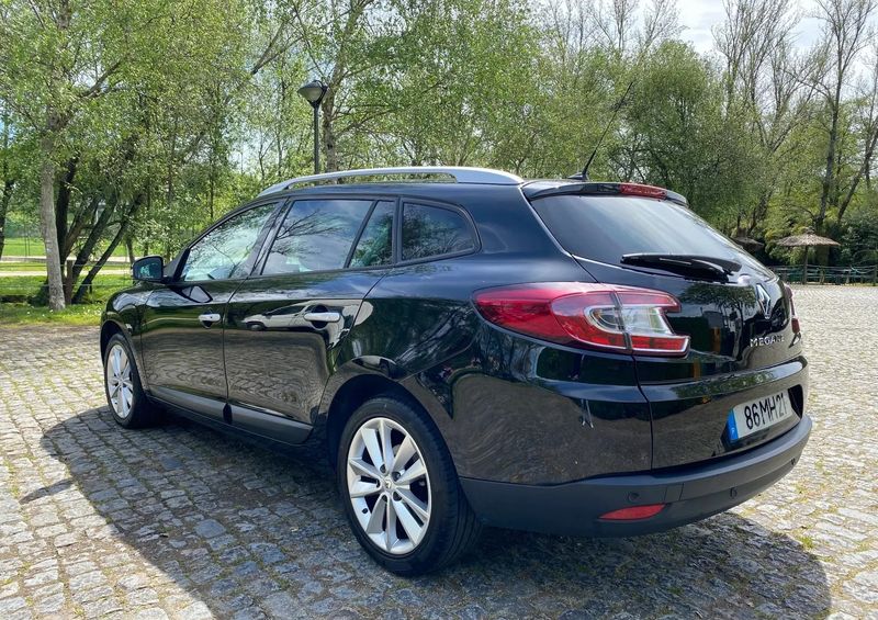 Renault Mégane • 2011 • 133,000 km 5