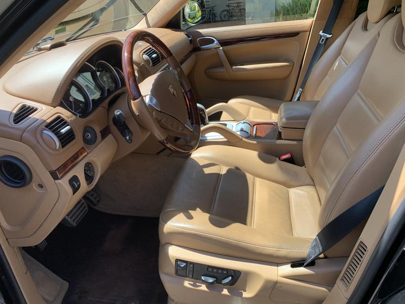 Porsche Cayenne • 2007 • 160,813 km 5