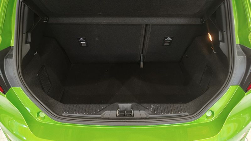 Ford Fiesta • 2022 • 25,694 km 20