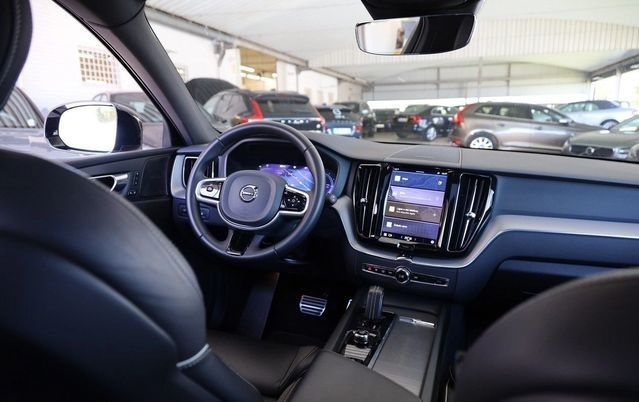 Volvo XC60 • 2022 • 47,000 km 10
