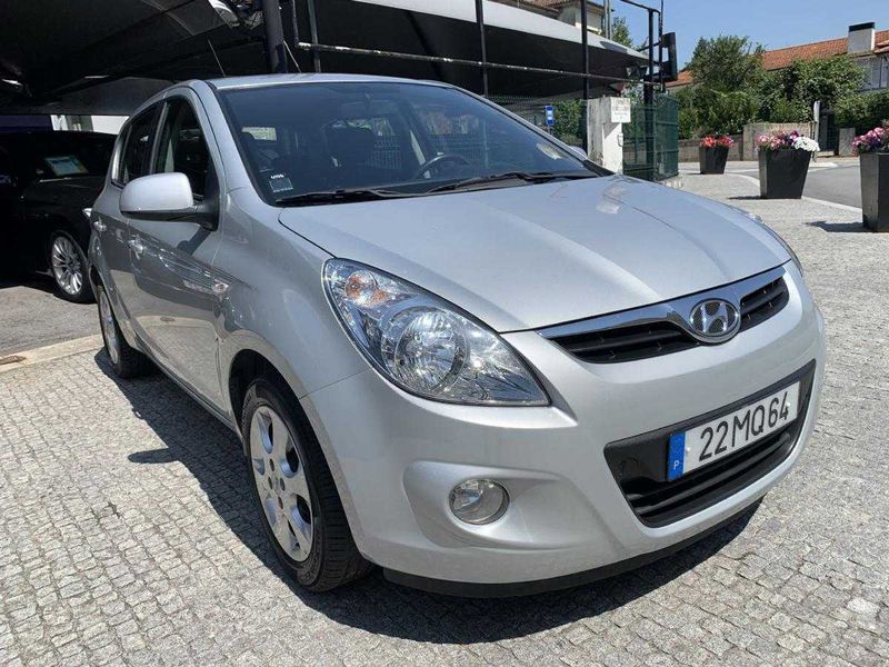 Hyundai i20 • 2012 • 161,000 km 1