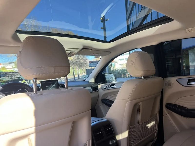 Mercedes-Benz GLE-Class Coupe • 2016 • 129,000 km 9