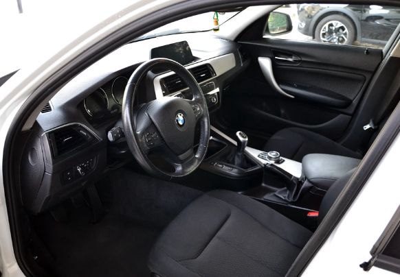 BMW 1 Series • 2018 • 65,655 km 3