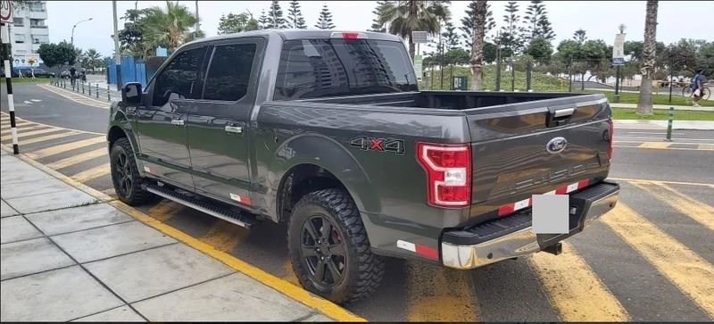 Ford F-150 • 2020 • 55,000 km 3