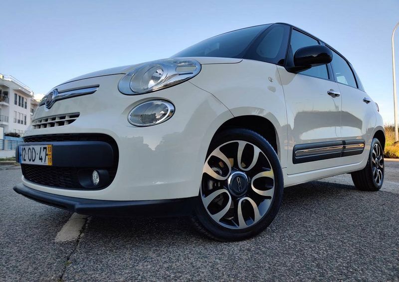 Fiat 500L • 2013 • 40,000 km 6