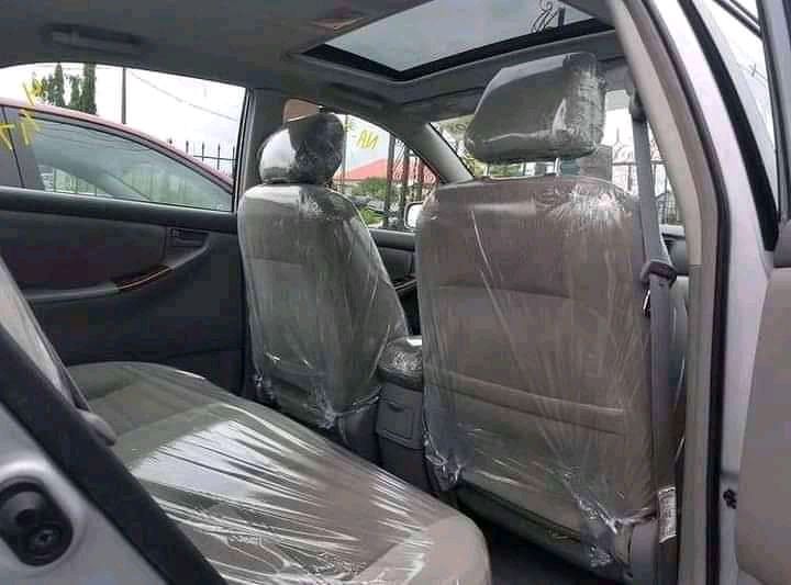 Toyota Corolla • 2005 • 2,122,334 km 2