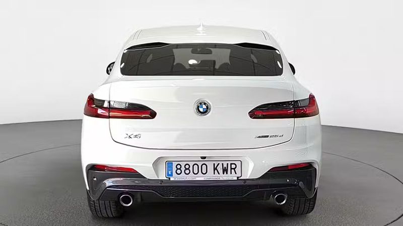 BMW X4 • 2019 • 69,672 km 8