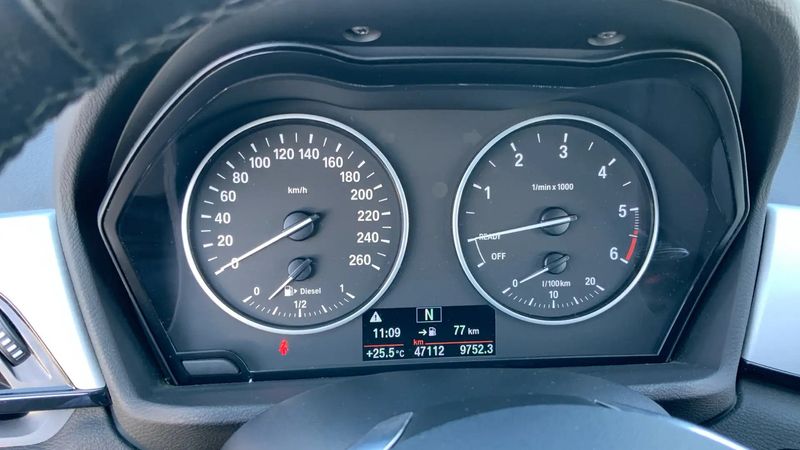 BMW X1 • 2018 • 47,200 km 11