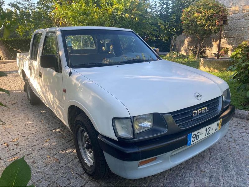 Opel Campo • 1998 • 237,000 km 3
