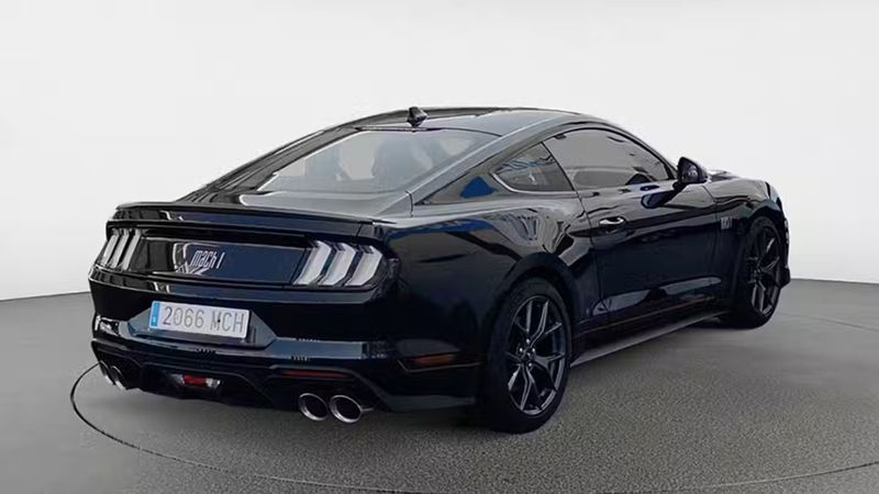 Ford Mustang • 2022 • 25,560 km 4