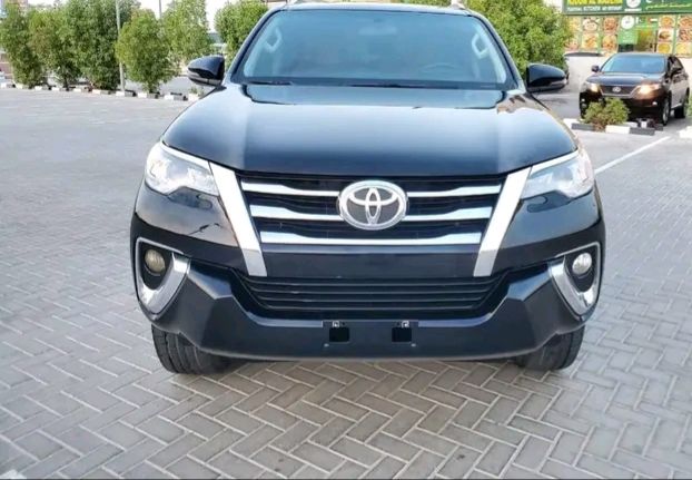 Toyota New Fortuner • 2019 • 96 km 3