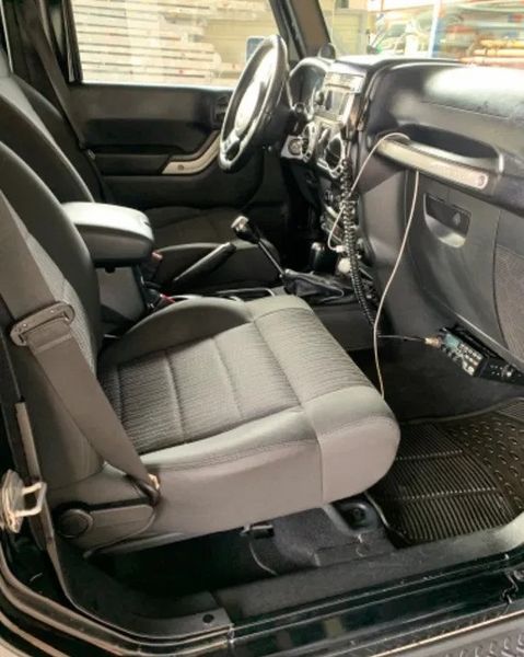 Jeep Wrangler • 2011 • 155,000 km 1