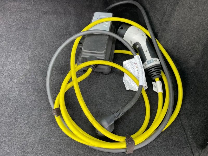 BMW X3 • 2020 • 82,000 km 11