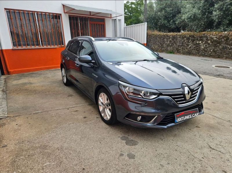 Renault Mégane • 2018 • 200,346 km 1