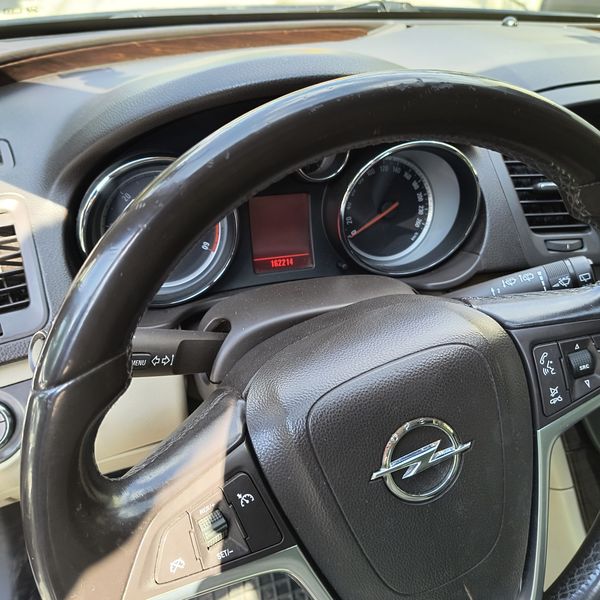 Opel Insignia • 2011 • 162,000 km 6