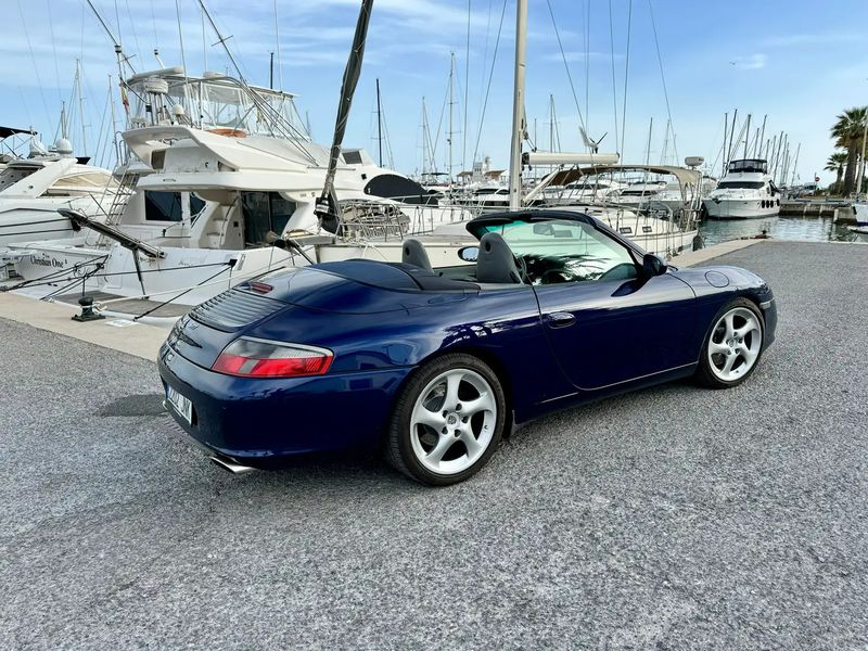 Porsche 911 Carrera Cabrio • 2004 • 154,800 km 3