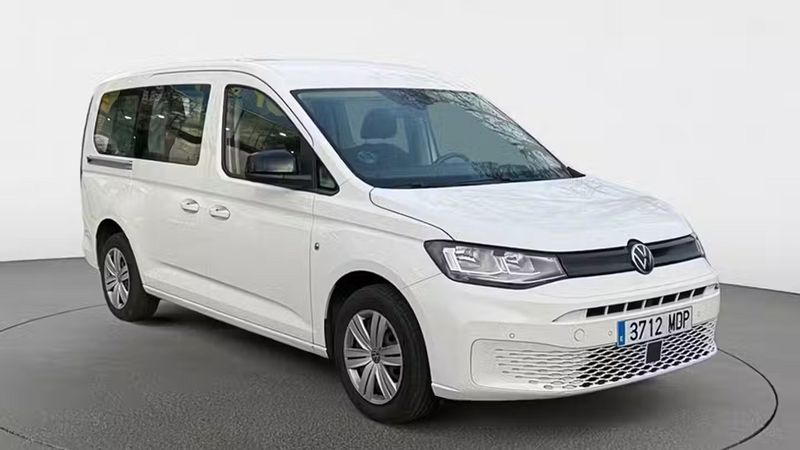 Volkswagen Caddy • 2023 • 59,552 km 1