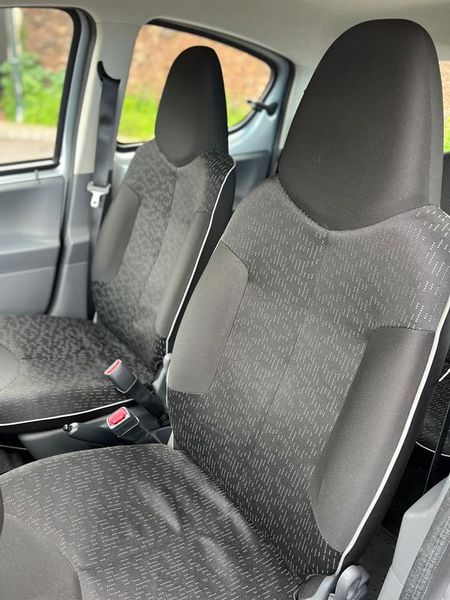 Peugeot 106 • 2011 • 51,000 km 6