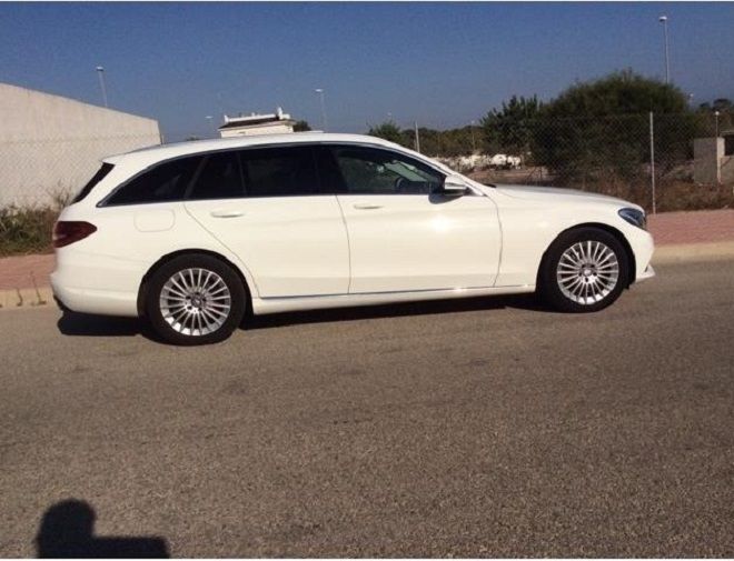 Mercedes-Benz C-Class • 2015 • 129,000 km 1