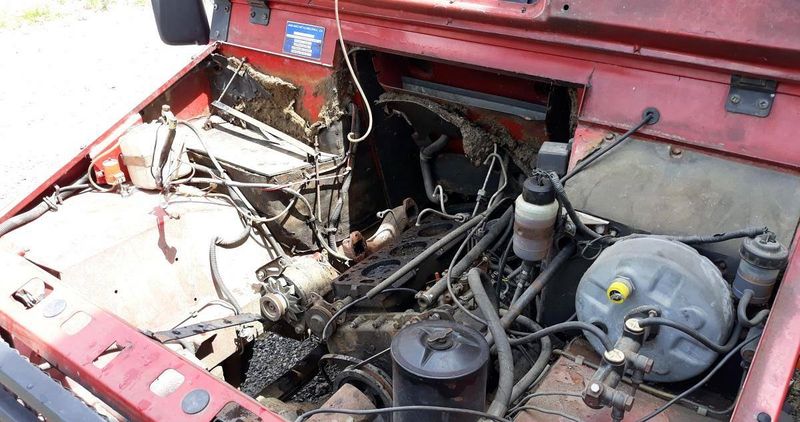 Hummer H1 • 1988 • 20,000 km 3