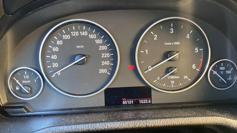 BMW X3 • 2017 • 65,000 km 10