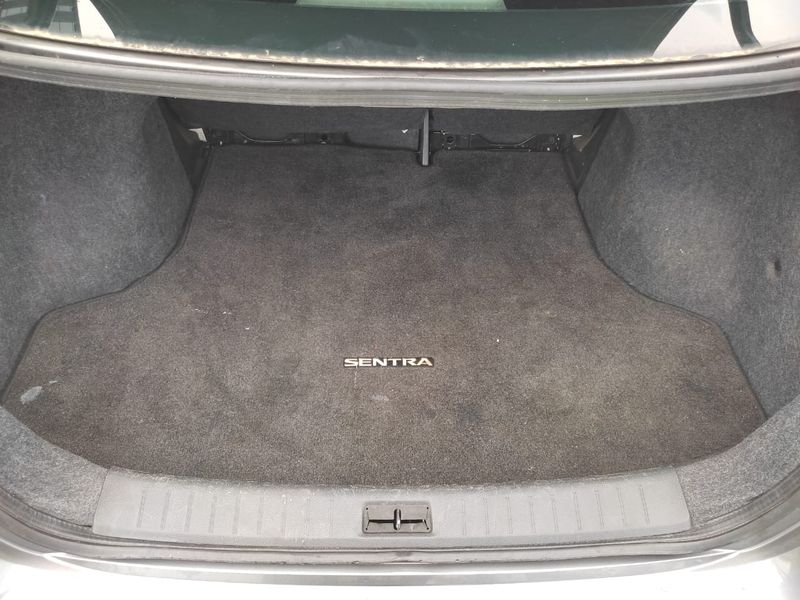 Nissan Sentra • 2018 • 169,219 km 7