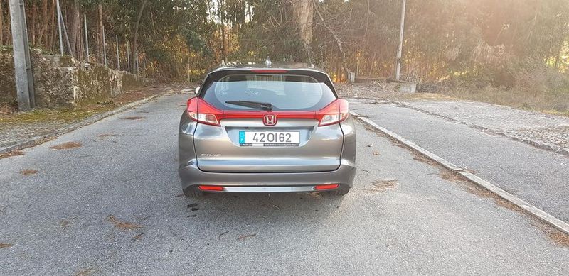 Honda Civic • 2014 • 156,000 km 3