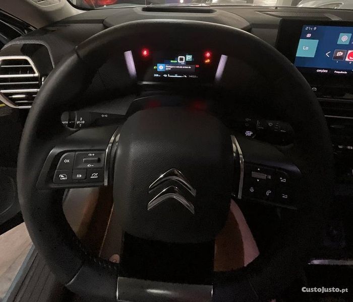 Citroën C4 • 2021 • 19,999 km 3