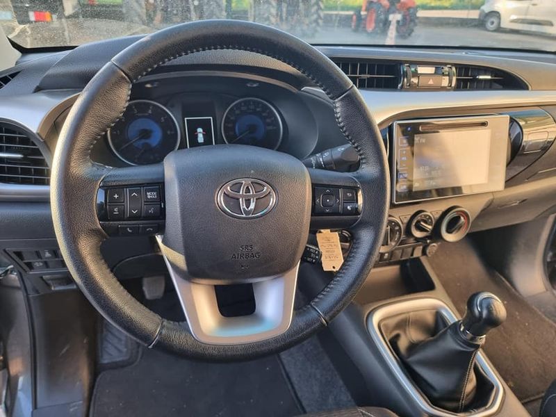 Toyota Hilux • 2019 • 73,000 km 8