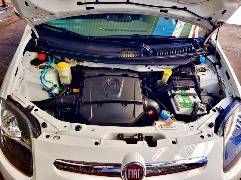 Fiat Palio Weekend • 2015 • 13,700 km 1