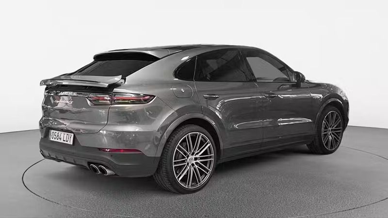 Porsche Cayenne • 2020 • 105,023 km 4