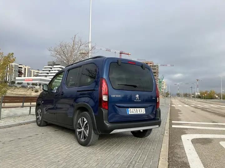 Peugeot Bipper • 2019 • 87,000 km 2