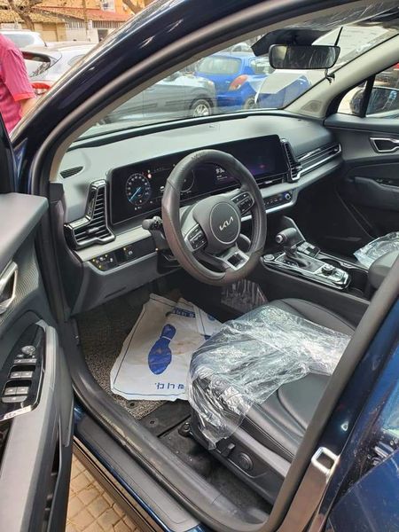 Kia Sportage • 2021 • 25,000 km 3