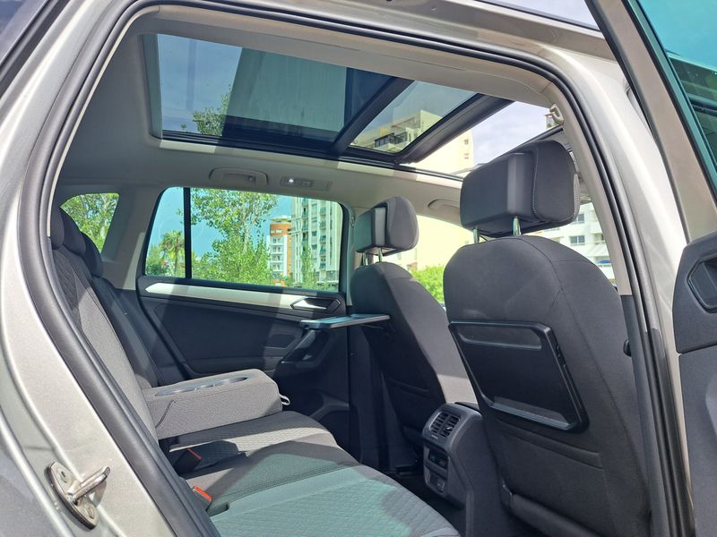 Volkswagen Tiguan • 2017 • 125,031 km 23