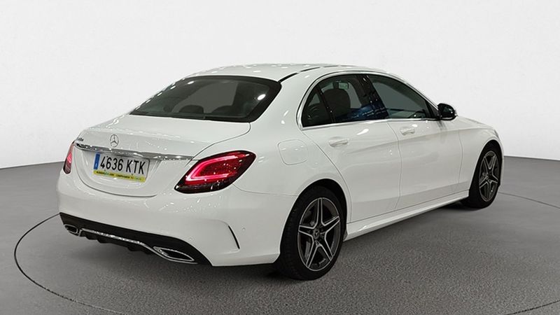 Mercedes-Benz C-Class • 2019 • 84,323 km 5
