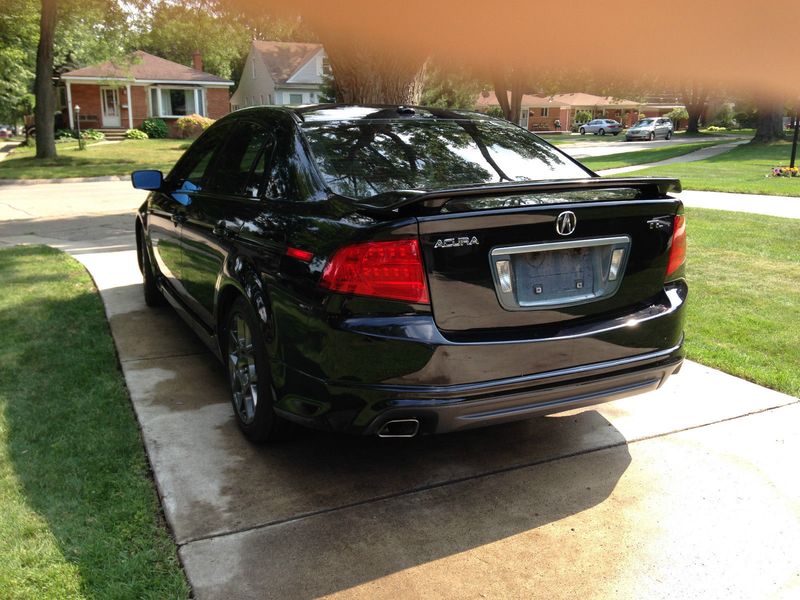 Acura TL • 2004 • 70,100 km 2