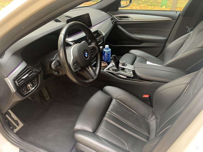 BMW 5 Series • 2019 • 72,000 km 2