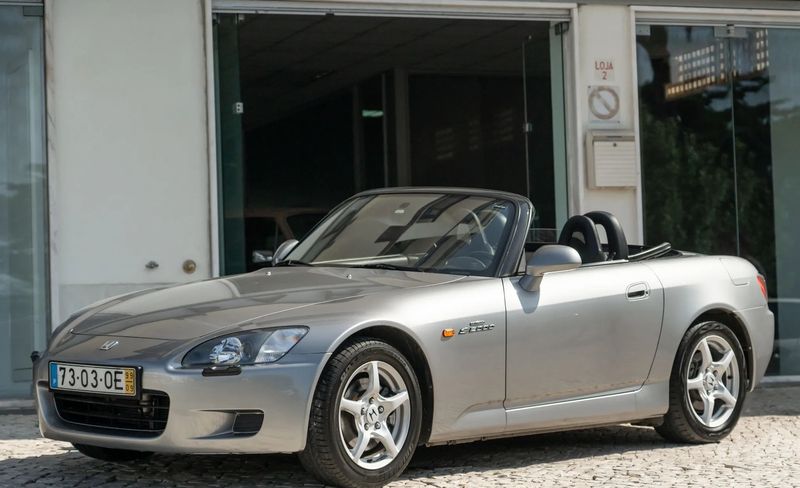 Honda S2000 • 1999 • 26,500 km 1