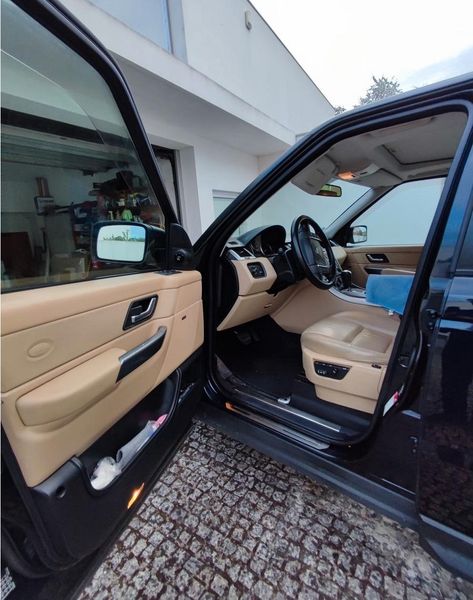 Land Rover Range Rover • 2007 • 110,000 km 5