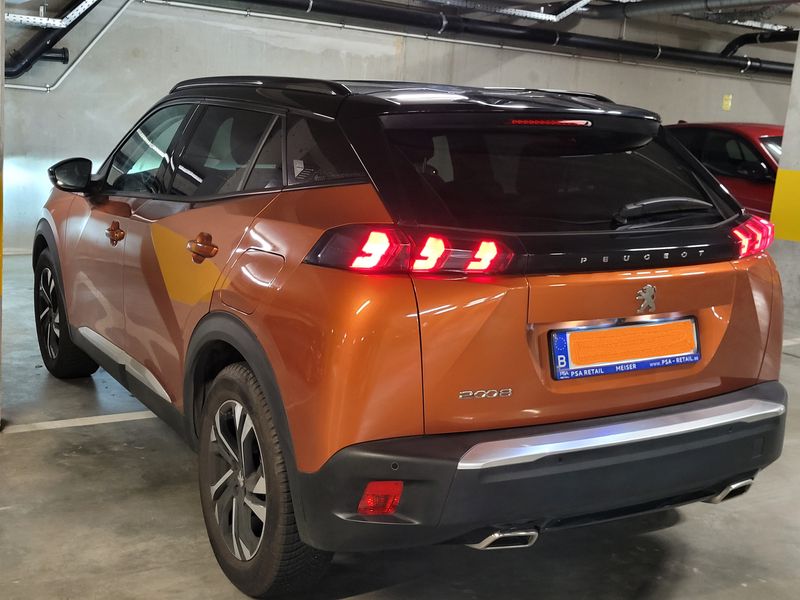 Peugeot 2008 • 2022 • 24,000 km 3