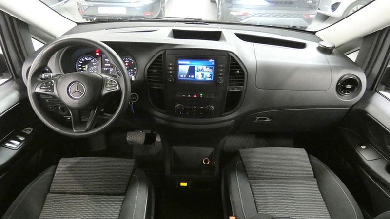 Mercedes-Benz Sprinter • 2022 • 49,542 km 2