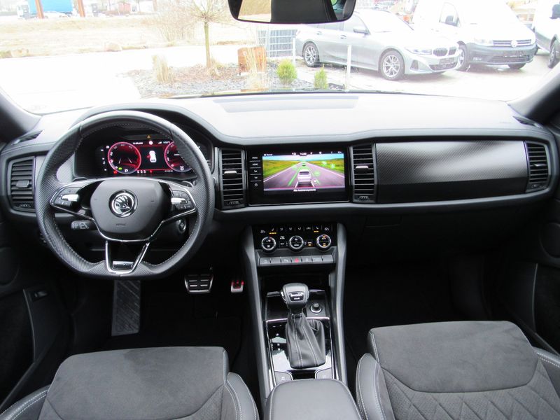 Škoda Kodiaq • 2023 • 51,700 km 3