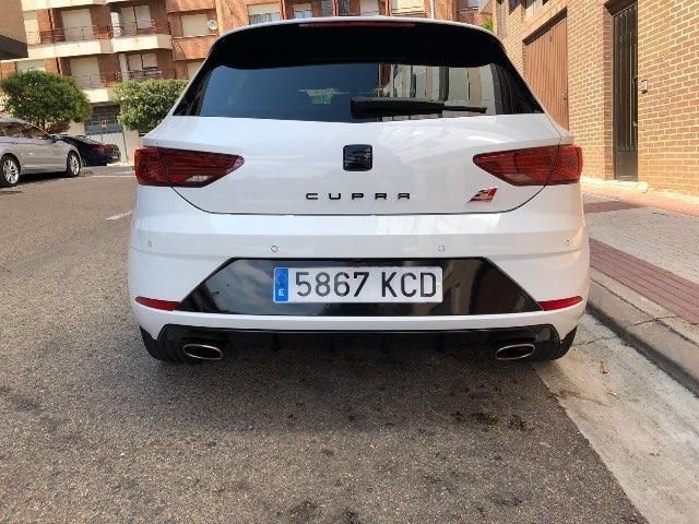 Seat Leon • 2017 • 97,000 km 2
