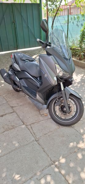 Yamaha x-max • 2015 • 30,130 km 12