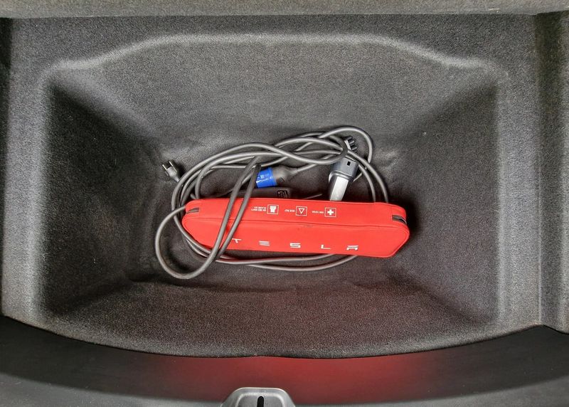 Tesla Model 3 • 2019 • 104,000 km 12